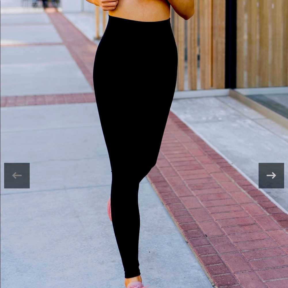Zyia high rise black brilliant leggings. Size XL Brand new with tags.